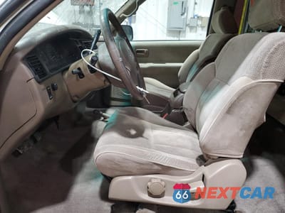 Zdjęcie 7 z 12 samochodu: 1998 TOYOTA T100 VIN:JT4VN24D4W0056124 - miniatura