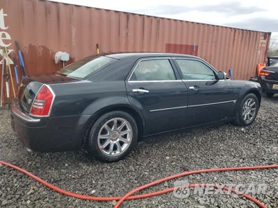 Trzecie zdjęcie samochodu z tyłu: 2006 CHRYSLER 300C VIN:2C3KA63H56H523548 - miniatura
