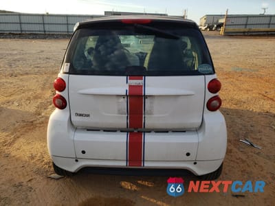 Zdjęcie 11 z 15 samochodu: 2015 SMART FORTWO PURE VIN:WMEEJ3BA7FK808208 - miniatura