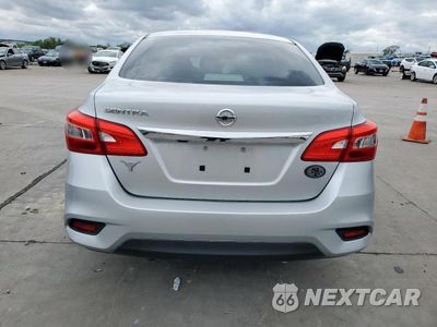 Zdjęcie 6 z 12 samochodu: 2019 NISSAN SENTRA S VIN:3N1AB7AP7KY249734 - miniatura