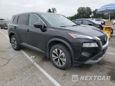 Czwarte zdjęcie samochodu z boku: 2021 NISSAN ROGUE SV VIN:JN8AT3BAXMW025482 - miniatura