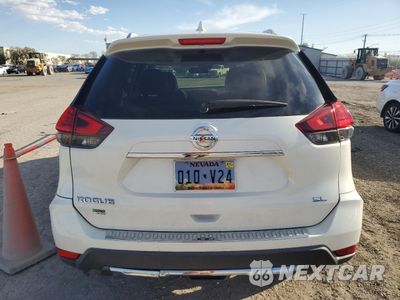 Zdjęcie 6 z 12 samochodu: 2017 NISSAN ROGUE S VIN:5N1AT2MT1HC731084 - miniatura