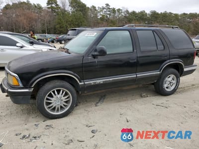 1997 CHEVROLET BLAZER 1GNDT13W5V2204892 - główne zdjęcie licytacji z USA - miniatura