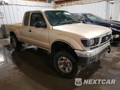 Czwarte zdjęcie samochodu z boku: 1996 TOYOTA TACOMA XTRACAB VIN:4TAWM72N3TZ133329 - miniatura