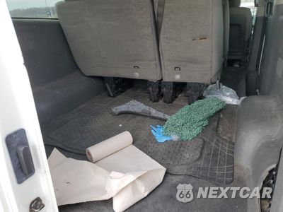 Zdjęcie 10 z 16 samochodu: 2017 NISSAN NV 3500 S VIN:5BZBF0AA8HN851038 - miniatura