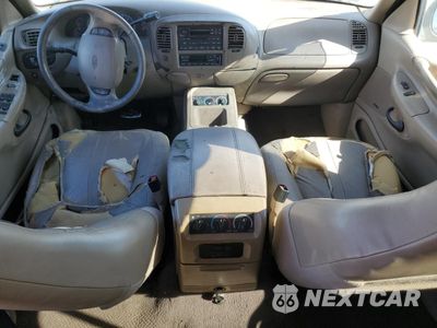 Zdjęcie 8 z 15 samochodu: 2002 FORD EXPEDITION EDDIE BAUER VIN:1FMEU17L82LA75476 - miniatura