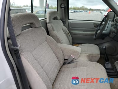 Zdjęcie 10 z 12 samochodu: 1996 ISUZU HOMBRE VIN:1GGCS1441T8706862 - miniatura