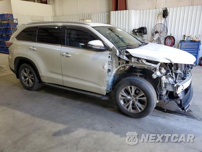 Czwarte zdjęcie samochodu z boku: 2015 TOYOTA HIGHLANDER XLE VIN:5TDKKRFH2FS051719 - miniatura