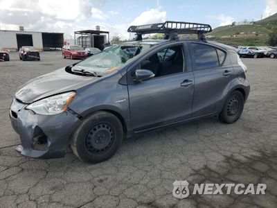 2014 TOYOTA PRIUS C JTDKDTB34E1083858 - główne zdjęcie licytacji z USA - miniatura