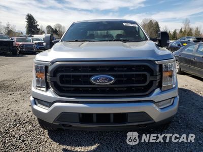 Piąte zdjęcie samochodu w środku: 2022 FORD F150 SUPERCREW VIN:1FTFW1E87NKD09618 - miniatura