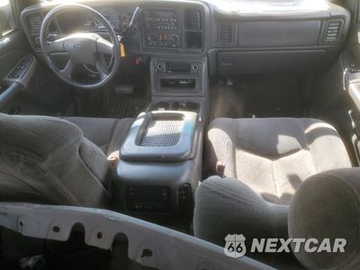 Zdjęcie 8 z 15 samochodu: 2004 CHEVROLET SILVERADO C3500 VIN:1GCJC33144F146678 - miniatura