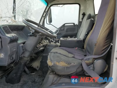 Zdjęcie 7 z 13 samochodu: 2004 ISUZU NPR VIN:JALC4B14547003616 - miniatura