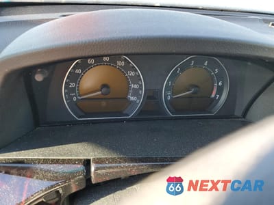 Zdjęcie 9 z 13 samochodu: 2007 BMW 750 VIN:WBAHN83517DT71095 - miniatura