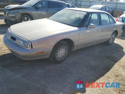 1997 OLDSMOBILE 88 BASE 1G3HN52K8V4855884 - główne zdjęcie licytacji z USA - miniatura