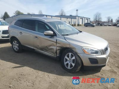 Czwarte zdjęcie samochodu z boku: 2011 VOLVO XC60 3.2 VIN:YV4940DZ9B2148141 - miniatura