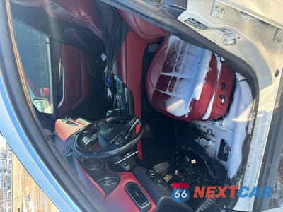 Piąte zdjęcie samochodu w środku: 2017 MASERATI LEVANTE SP VIN:ZN661XUS2HX226974 - miniatura