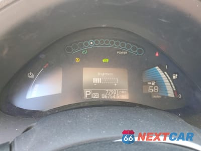 Zdjęcie 9 z 12 samochodu: 2016 NISSAN LEAF S VIN:1N4AZ0CP6GC307061 - miniatura