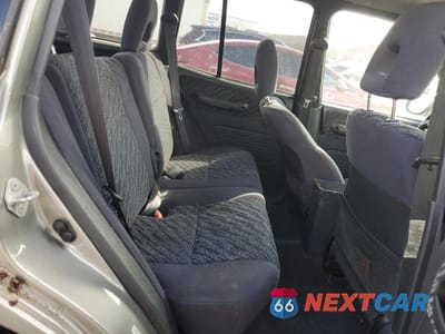 Zdjęcie 11 z 13 samochodu: 1999 TOYOTA RAV4 BASE VIN:JT3HP10V5X7130071 - miniatura