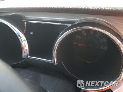 Zdjęcie 9 z 14 samochodu: 2009 FORD MUSTANG VIN:1ZVHT80N295106922 - miniatura