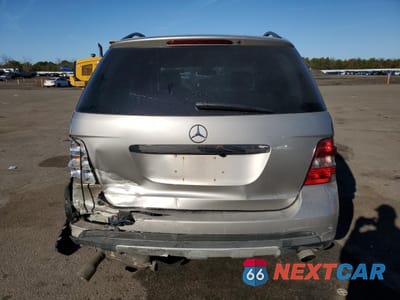 Zdjęcie 6 z 13 samochodu: 2006 MERCEDES-BENZ ML 350 VIN:4JGBB86E76A005425 - miniatura