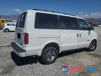 Trzecie zdjęcie samochodu z tyłu: 2000 GMC SAFARI XT VIN:1GKDM19W1YB539993 - miniatura