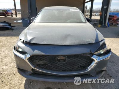 Piąte zdjęcie samochodu w środku: 2022 MAZDA 3 PREFERRED VIN:3MZBPACL1NM311289 - miniatura