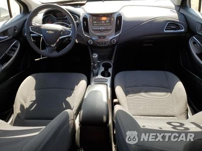 Zdjęcie 8 z 12 samochodu: 2018 CHEVROLET CRUZE LT VIN:1G1BE5SM3J7246338 - miniatura