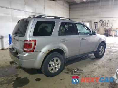 Trzecie zdjęcie samochodu z tyłu: 2011 FORD ESCAPE LIMITED VIN:1FMCU9EG3BKB97440 - miniatura