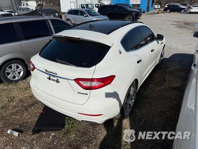 Czwarte zdjęcie samochodu z boku: 2017 MASERATI LEVANTE SPORT VIN:ZN661XUS2HX226974 - miniatura