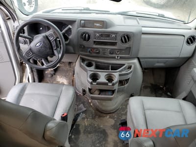 Zdjęcie 8 z 13 samochodu: 2023 FORD ECONOLINE E350 SUPER DUTY CUTAWAY VAN VIN:1FDWE3FK4PDD13704 - miniatura