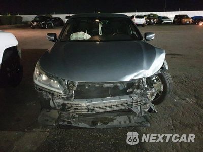 Piąte zdjęcie samochodu w środku: 2017 HONDA ACCORD SPORT SPECIAL EDITION VIN:1HGCR2F11HA213271 - miniatura