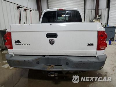 Zdjęcie 6 z 13 samochodu: 2005 DODGE DAKOTA QUAD VIN:1D7HE28N25S213002 - miniatura
