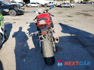 Czwarte zdjęcie samochodu z boku: 2013 BMW S 1000 RR VIN:WB105340XDZL17442 - miniatura