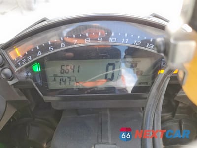 Zdjęcie 7 z 9 samochodu: 2014 KAWASAKI ZX1000 K VIN:JKAZXCK18EA010023 - miniatura