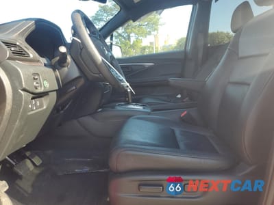 Zdjęcie 7 z 16 samochodu: 2023 HONDA PASSPORT EXL VIN:5FNYF8H51PB028482 - miniatura