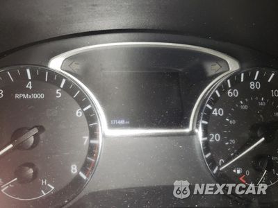 Zdjęcie 9 z 13 samochodu: 2018 NISSAN ALTIMA 2.5 VIN:1N4AL3AP7JC237633 - miniatura