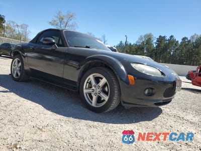 Czwarte zdjęcie samochodu z boku: 2006 MAZDA MX-5 MIATA VIN:JM1NC25F960103450 - miniatura