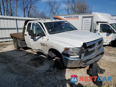 Czwarte zdjęcie samochodu z boku: 2015 RAM 3500 VIN:3C7WRTCL6FG520041 - miniatura