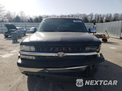 Piąte zdjęcie samochodu w środku: 2001 CHEVROLET SILVERADO C1500 VIN:1GCEC19T91Z155952 - miniatura