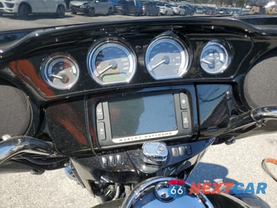 Zdjęcie 7 z 8 samochodu: 2018 HARLEY-DAVIDSON FLHTK ULTRA LIMITED VIN:1HD1KED32JB660044 - miniatura