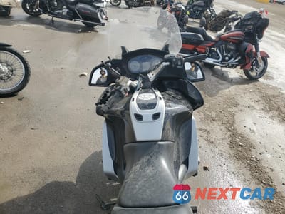 Zdjęcie 6 z 9 samochodu: 2009 BMW R1200 RT VIN:WB10388009ZT14196 - miniatura