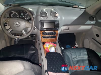 Zdjęcie 8 z 13 samochodu: 2006 MERCEDES-BENZ ML 350 VIN:4JGBB86E16A086642 - miniatura