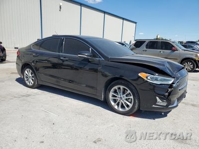 Czwarte zdjęcie samochodu z boku: 2019 FORD FUSION TITANIUM VIN:3FA6P0SU1KR161777 - miniatura