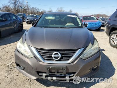 Piąte zdjęcie samochodu w środku: 2016 NISSAN ALTIMA 2.5 VIN:1N4AL3AP0GC164498 - miniatura