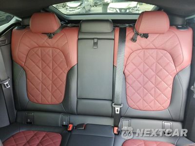 Zdjęcie 10 z 15 samochodu: 2025 BMW X6 M60I VIN:5UX43EX00S9X83023 - miniatura