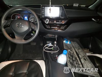 Zdjęcie 8 z 13 samochodu: 2019 TOYOTA C-HR XLE VIN:JTNKHMBX4K1002286 - miniatura