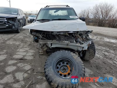 Piąte zdjęcie samochodu w środku: 1997 JEEP GRAND CHEROKEE LAREDO VIN:1J4GZ58S1VC732970 - miniatura