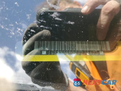 Zdjęcie 14 z 14 samochodu: 2007 PONTIAC G5 GT VIN:1G2AN15B277279673 - miniatura