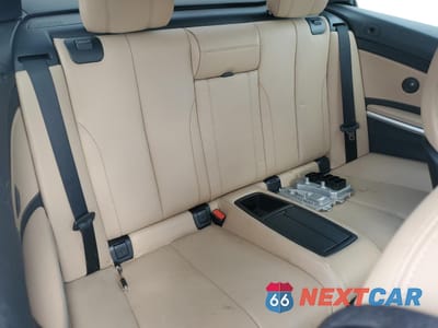 Zdjęcie 10 z 13 samochodu: 2016 BMW M4 VIN:WBS3U9C51GP968678 - miniatura