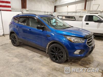 Czwarte zdjęcie samochodu z boku: 2017 FORD ESCAPE SE VIN:1FMCU0G99HUD46182 - miniatura